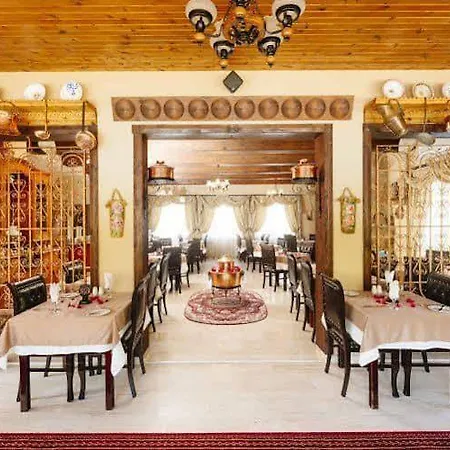 Almond Holiday Village & 3* Karavas (Northern Cyprus)