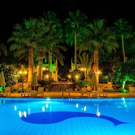 Hotel Almond Holiday Village & Karavas (Northern Cyprus)