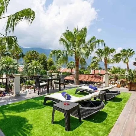 Hotel Almond Holiday Village &